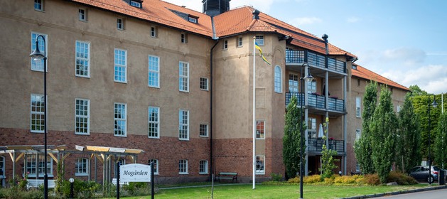 Bild: Fasaden på huset där det särskilda boende Mogården finns.