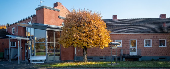 Bild: Fasaden på Solgården i Ingatorp